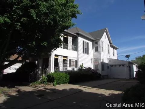 111 E Scarritt St, Springfield, IL 62704 photo 1