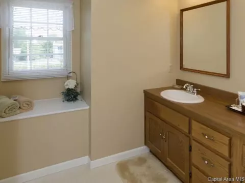 2608 Apple Creek Dr, Springfield, IL 62702 photo 22