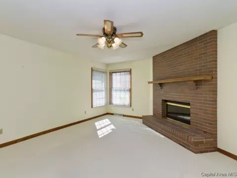 2608 Apple Creek Dr, Springfield, IL 62702 photo 14
