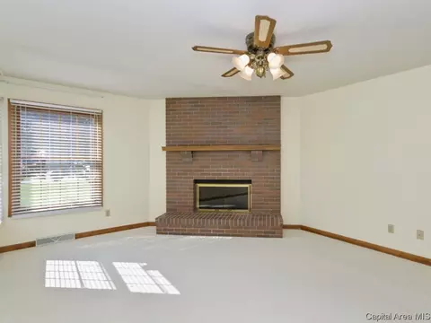 2608 Apple Creek Dr, Springfield, IL 62702 photo 12
