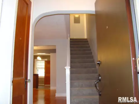 2549 S 7th St, Springfield, IL 62703 photo 3
