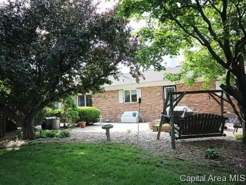 2519 Cherry Rd, Springfield, IL 62704 photo 2