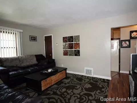 1720 N 21st St, Springfield, IL 62702 photo 5