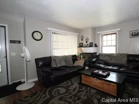 1720 N 21st St, Springfield, IL 62702 photo 3