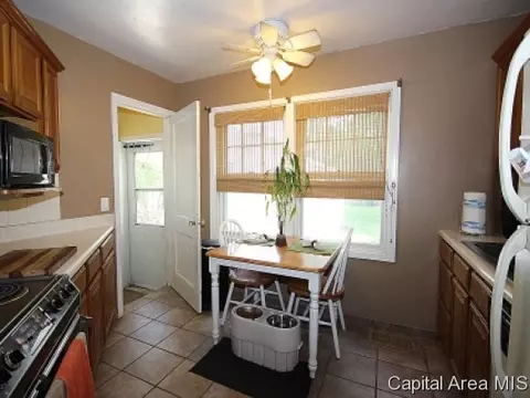 1720 N 21st St, Springfield, IL 62702 photo 11