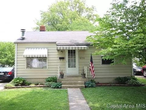1720 N 21st St, Springfield, IL 62702 photo 1