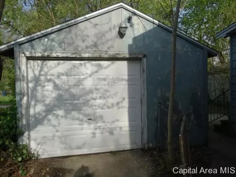 2113 S Spring St, Springfield, IL 62704 photo 10