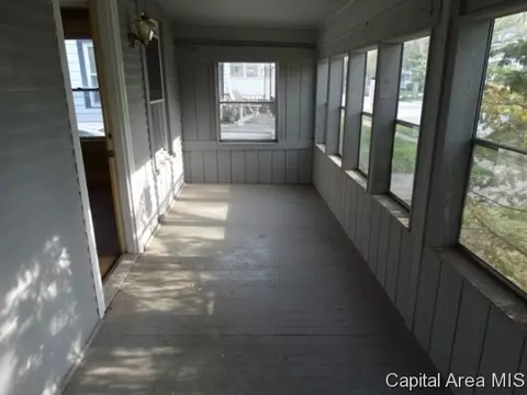2113 S Spring St, Springfield, IL 62704 photo 7