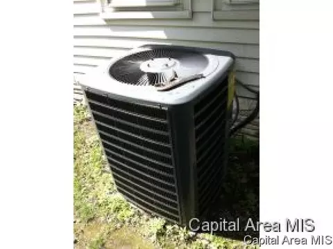 1317 N 4th St, Springfield, IL 62702 photo 24