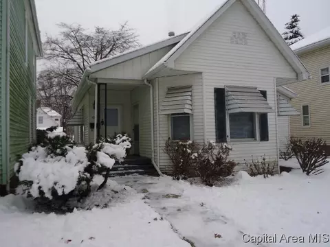 1317 N 4th St, Springfield, IL 62702 photo 2