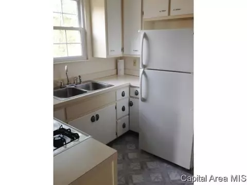 3208 S Carman Ave, Springfield, IL 62703 photo 7