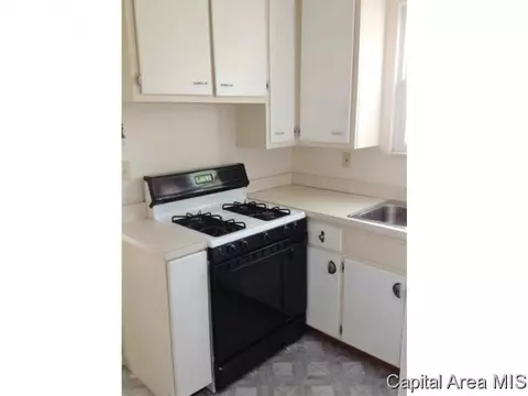 3208 S Carman Ave, Springfield, IL 62703 photo 9