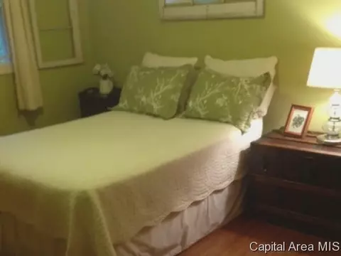 2130 Warwick Dr, Springfield, IL 62704 photo 7