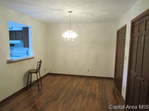 3015 Cameron, Springfield, IL 62704 photo 6