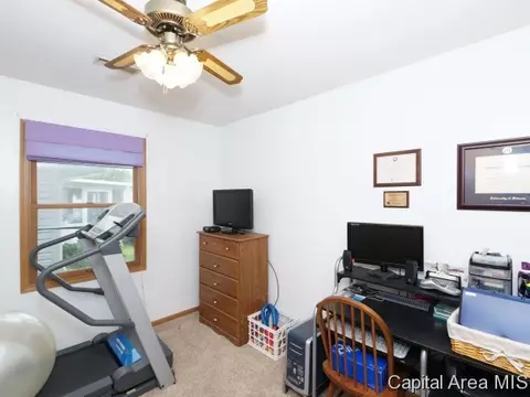 3033 Stokebridge, Springfield, IL 62702 photo 15