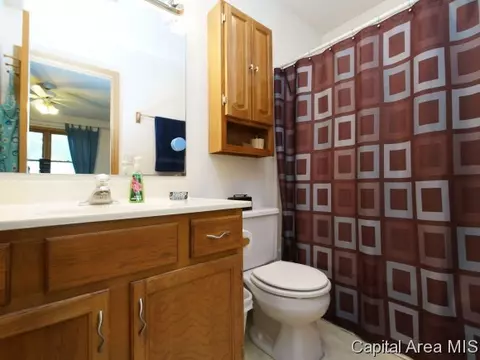 3033 Stokebridge, Springfield, IL 62702 photo 13