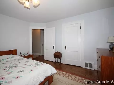 1520 Bates Ave, Springfield, IL 62704 photo 13