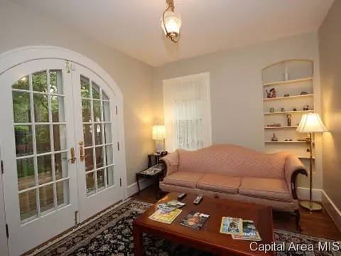 1520 Bates Ave, Springfield, IL 62704 photo 3