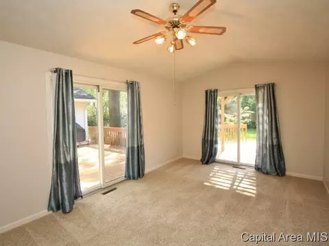 2317 S Wiggins, Springfield, IL 62704 photo 6
