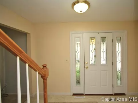 2317 S Wiggins, Springfield, IL 62704 photo 2