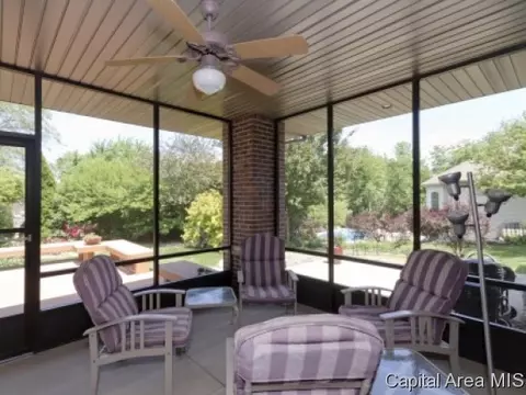 2309 Mariners Pt, Springfield, IL 62712 photo 12