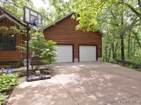 3224 Hazlett, Springfield, IL 62707 photo 3