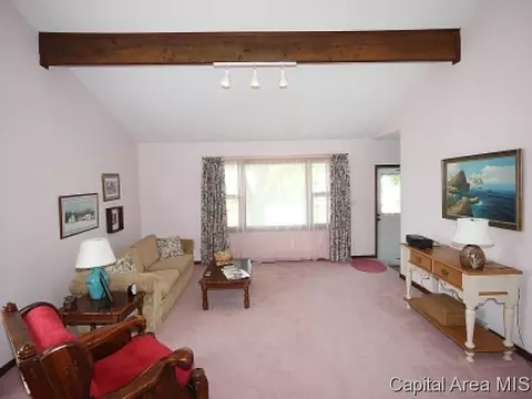 1337 E Black, Springfield, IL 62702 photo 3