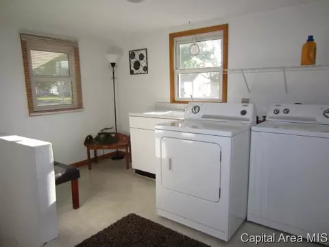 61 Belle Pl, Springfield, IL 62704 photo 6