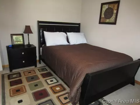 61 Belle Pl, Springfield, IL 62704 photo 8
