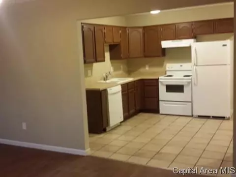 2405 Ladley Ct, Springfield, IL 62703 photo 4