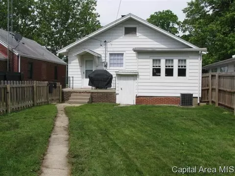 2064 N 5th, Springfield, IL 62702 photo 17