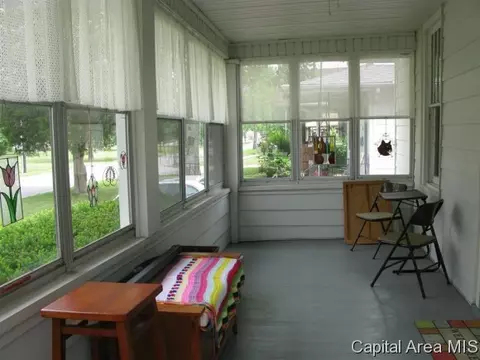 2064 N 5th, Springfield, IL 62702 photo 11