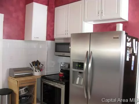 2064 N 5th, Springfield, IL 62702 photo 9