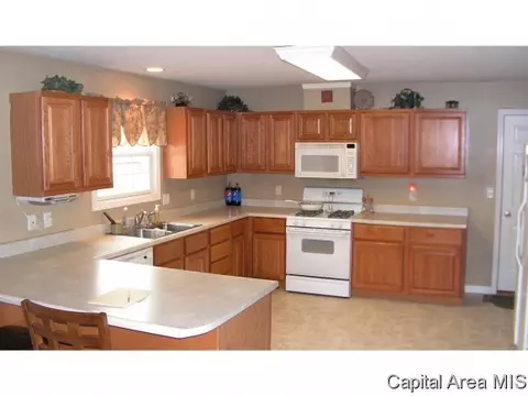 3712 Carney Blvd, Springfield, IL 62712 photo 7