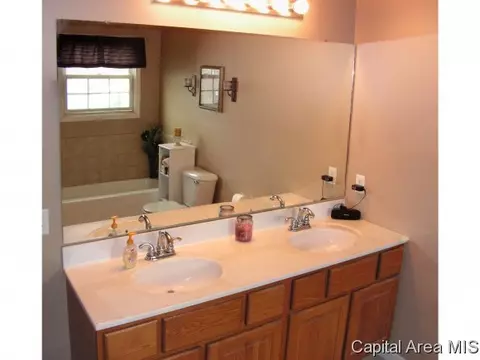 3712 Carney Blvd, Springfield, IL 62712 photo 13