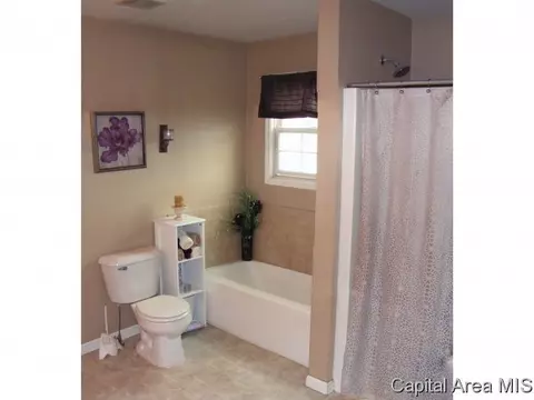 3712 Carney Blvd, Springfield, IL 62712 photo 12