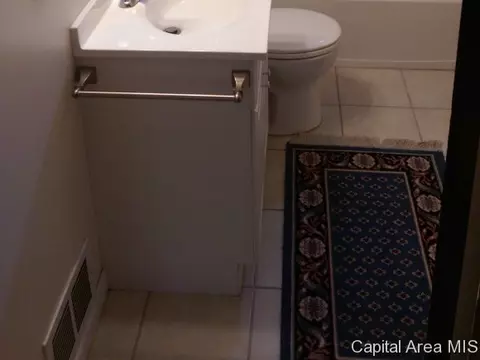 2069 N 22nd St, Springfield, IL 62702 photo 4