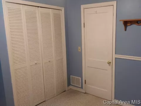 2069 N 22nd St, Springfield, IL 62702 photo 15