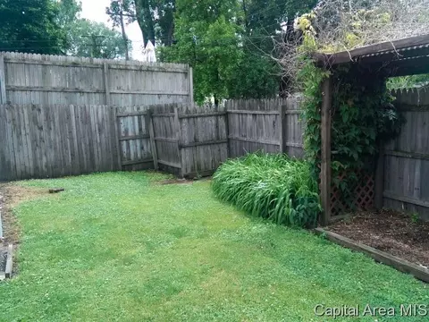 2069 N 22nd St, Springfield, IL 62702 photo 19