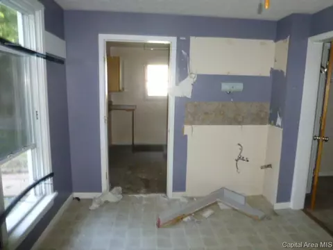 1123 E Reservoir, Springfield, IL 62702 photo 5