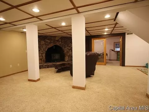 727 Thistle Ridge Rd, Springfield, IL 62707 photo 17