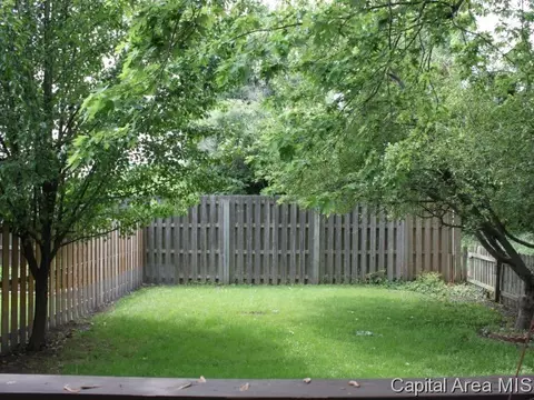 257 Bellerive Rd, Springfield, IL 62704 photo 11