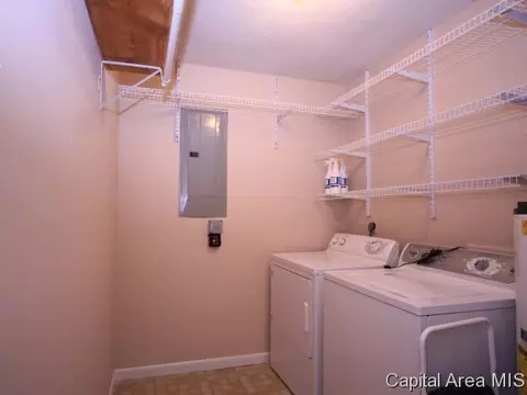 1804 Reading, Springfield, IL 62703 photo 10