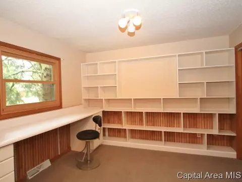1804 Reading, Springfield, IL 62703 photo 9