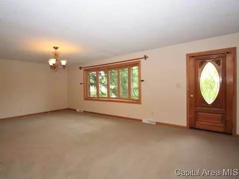 1804 Reading, Springfield, IL 62703 photo 2