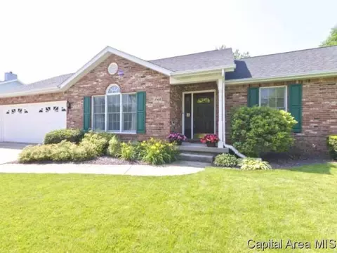 2308 Mallard Pointe Ct, Springfield, IL 62712 photo 2