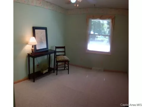 2024 N 23rd St, Springfield, IL 62702 photo 9