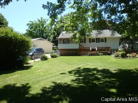 2024 N 23rd St, Springfield, IL 62702 photo 2
