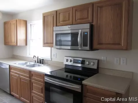 39 Radcliff Rd, Springfield, IL 62703 photo 7
