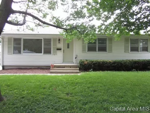 39 Radcliff Rd, Springfield, IL 62703 photo 1